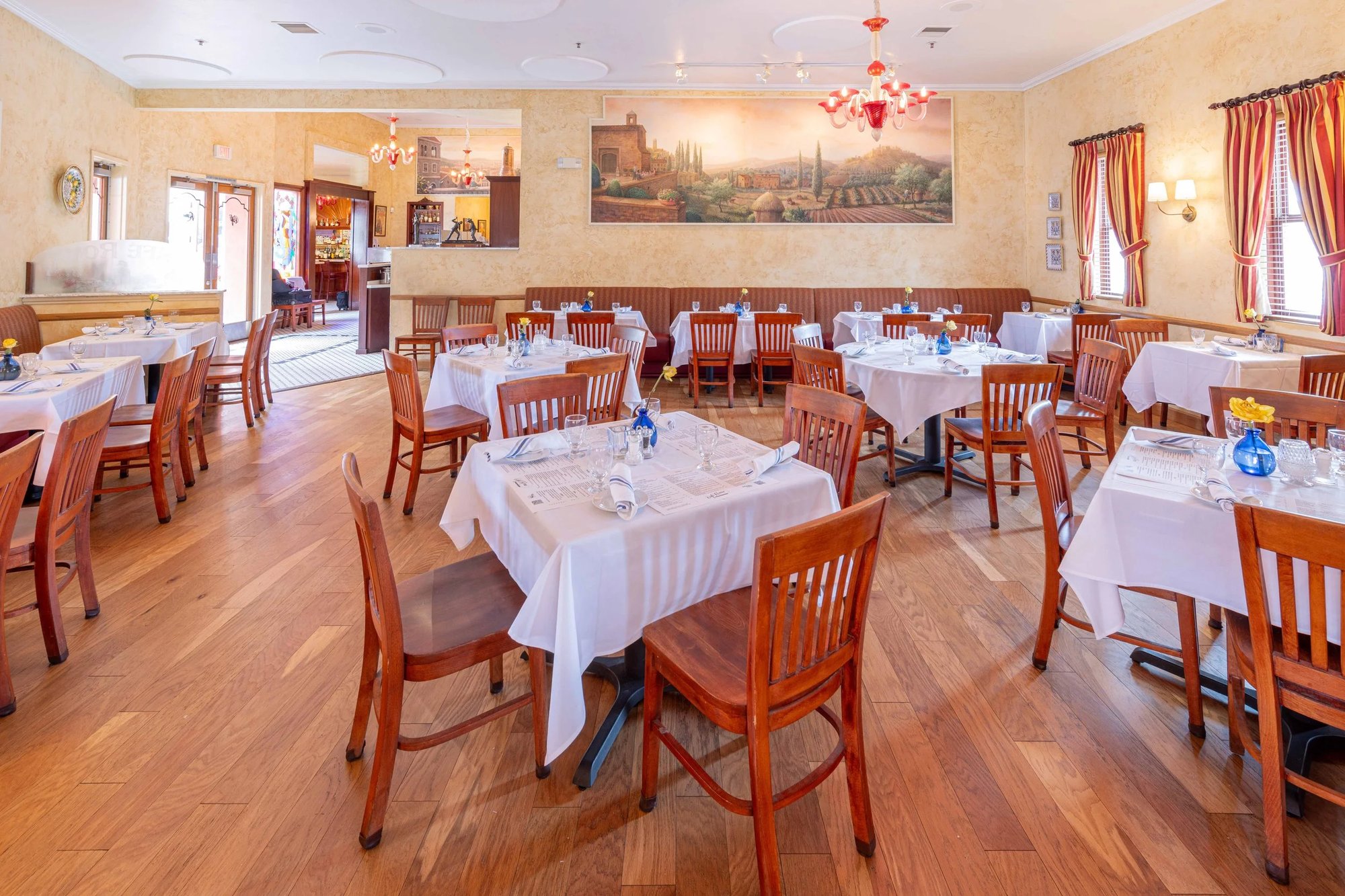Café Roma restaurant in San Luis Obispo, United States