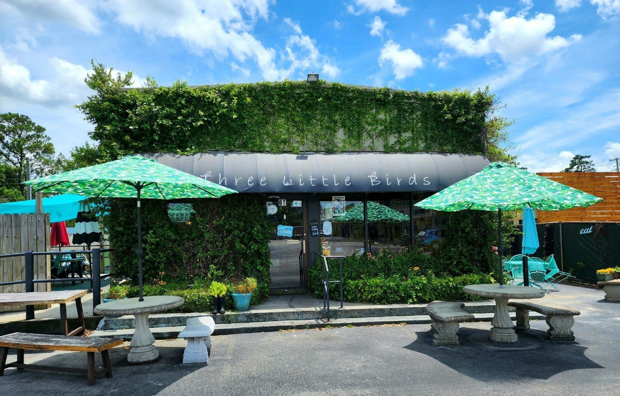Three Little Birds restaurant in Charleston, United States