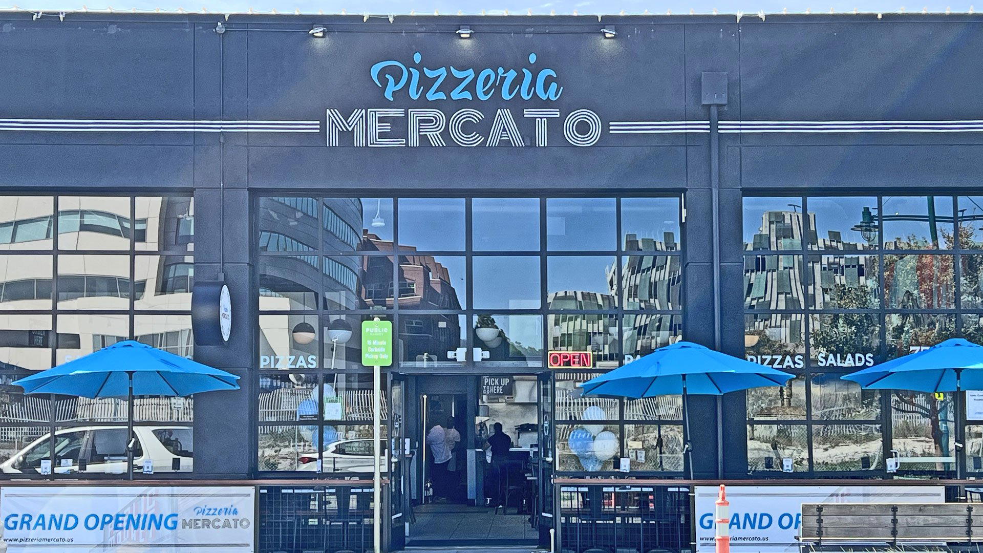 Pizzeria Mercato restaurant in Emeryville, United States