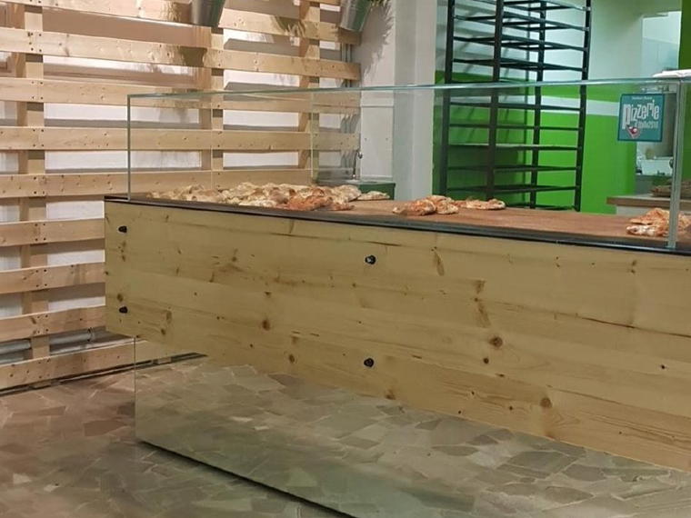 TÀGLIO LA pizza di Claudio, Falconara Marittima, Italy