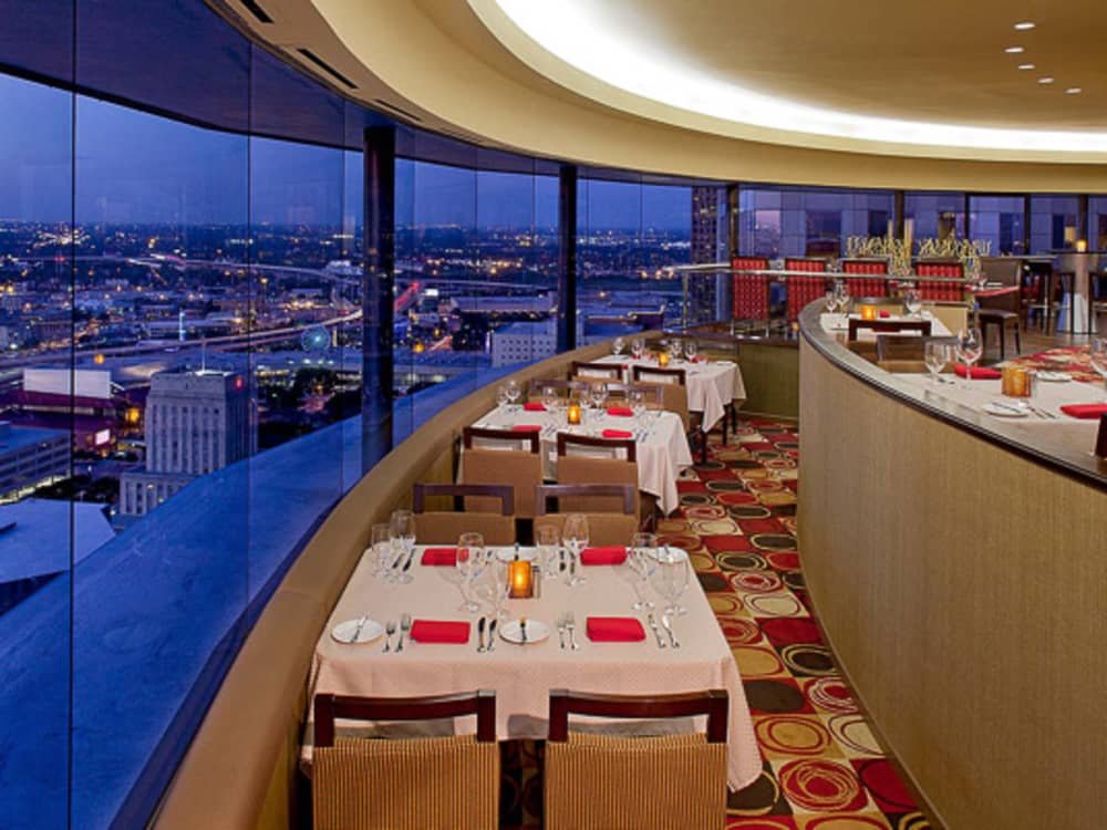 Spindletop, Restaurant in Houston