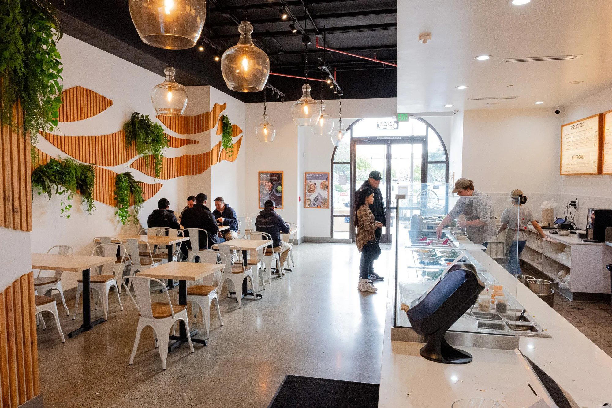 Poke House restaurant in San Mateo, United States