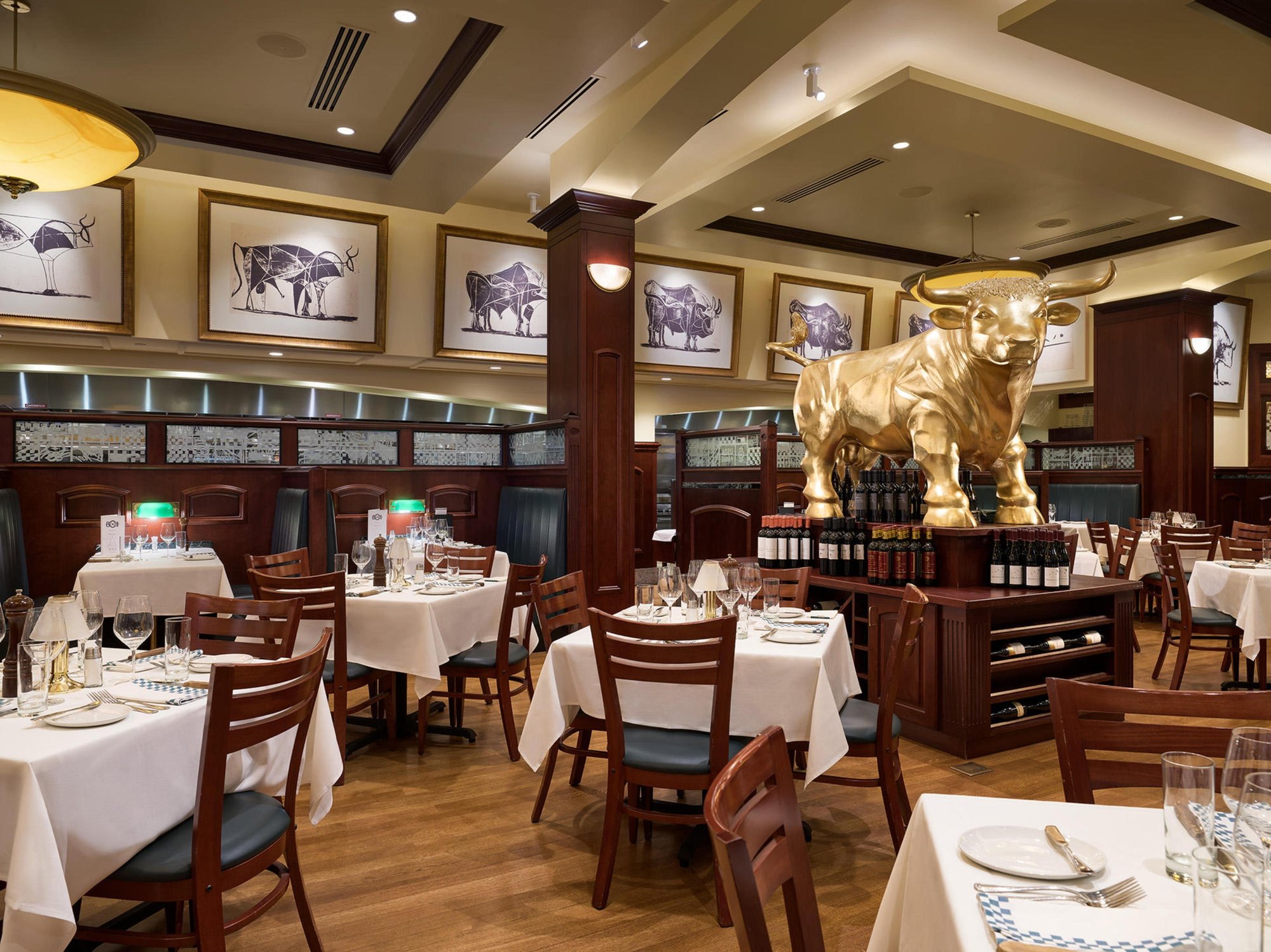 801 Chophouse restaurant in Des Moines, United States
