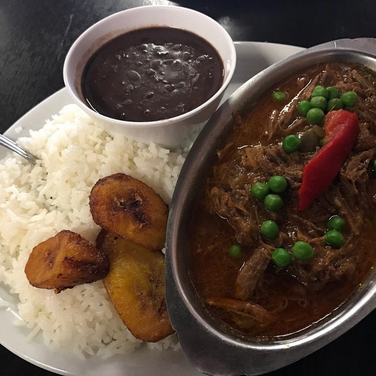 El Criollo Cuban Restaurant restaurant in Van Nuys