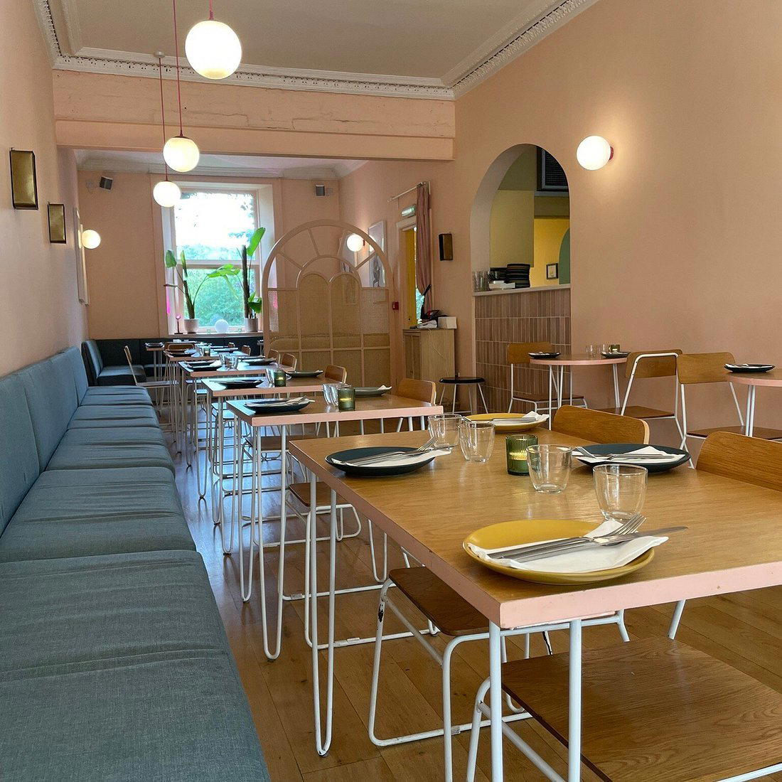 Bodega restaurant in Edinburgh, United Kingdom