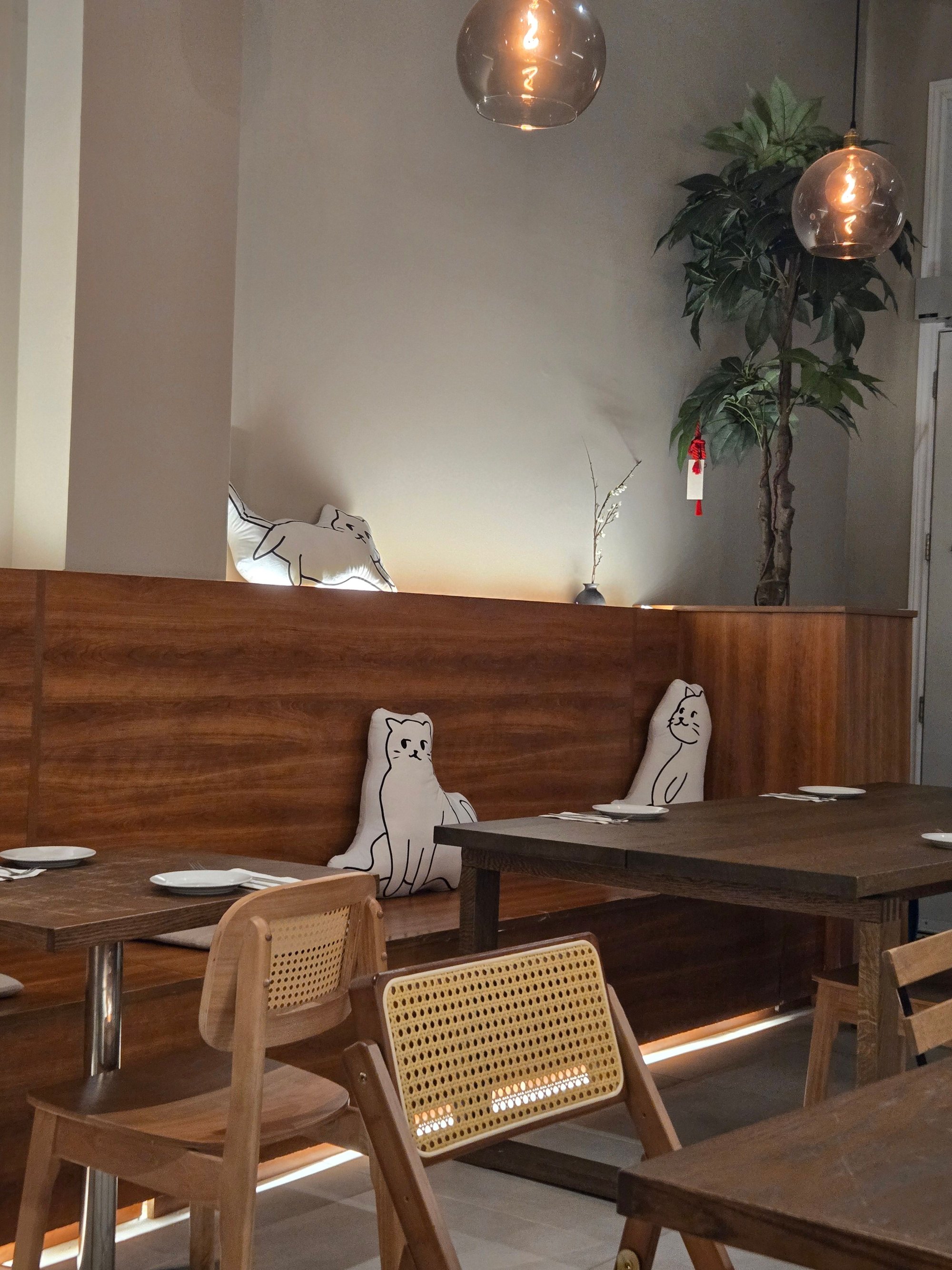 Glad Restaurant, Restaurant in Markham