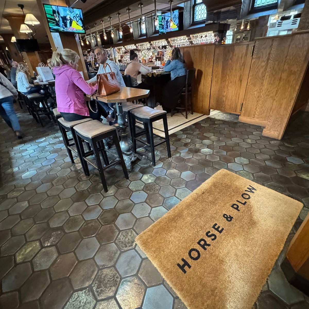 The Horse & Plow, Restaurant in Kohler