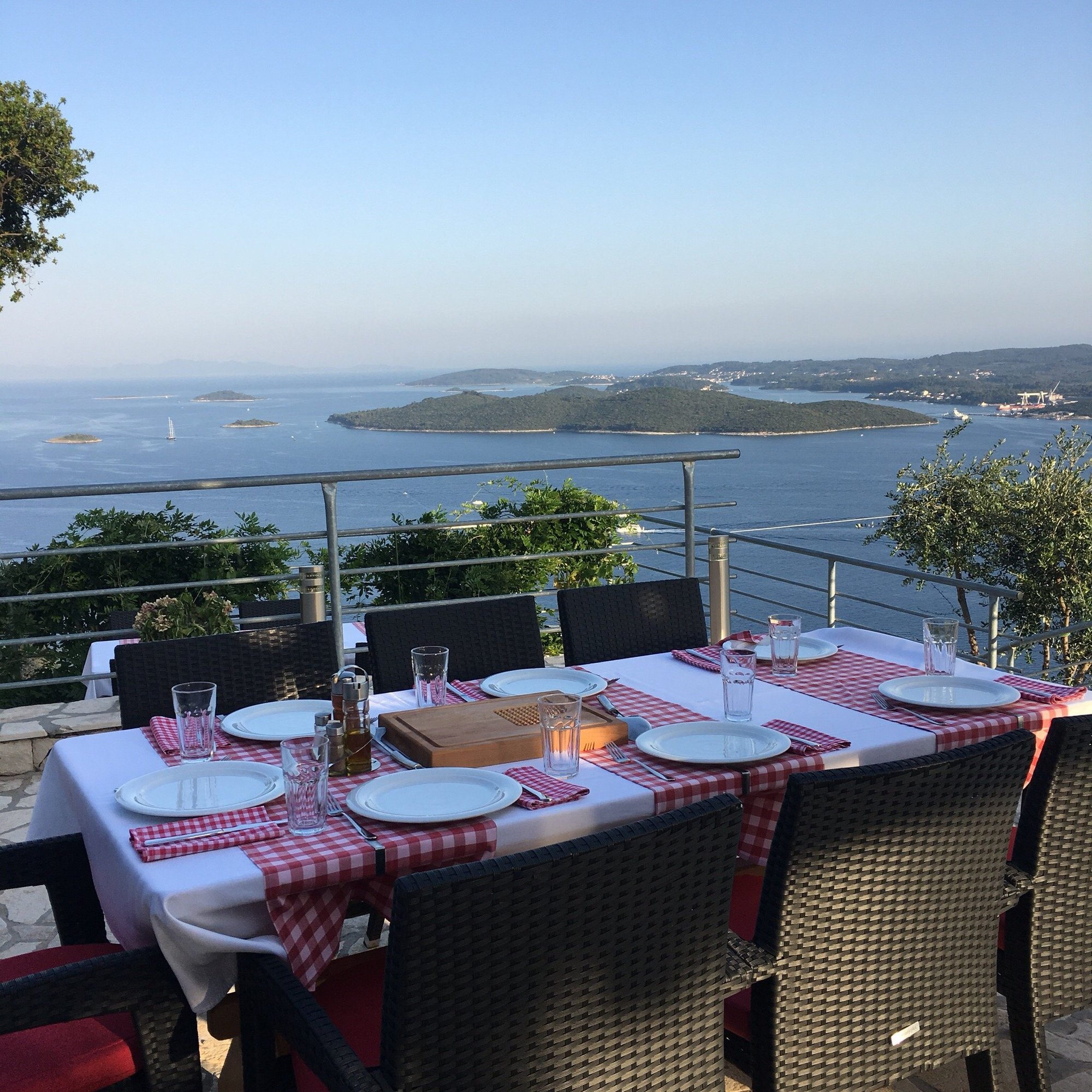 The Dining Room Restaurant