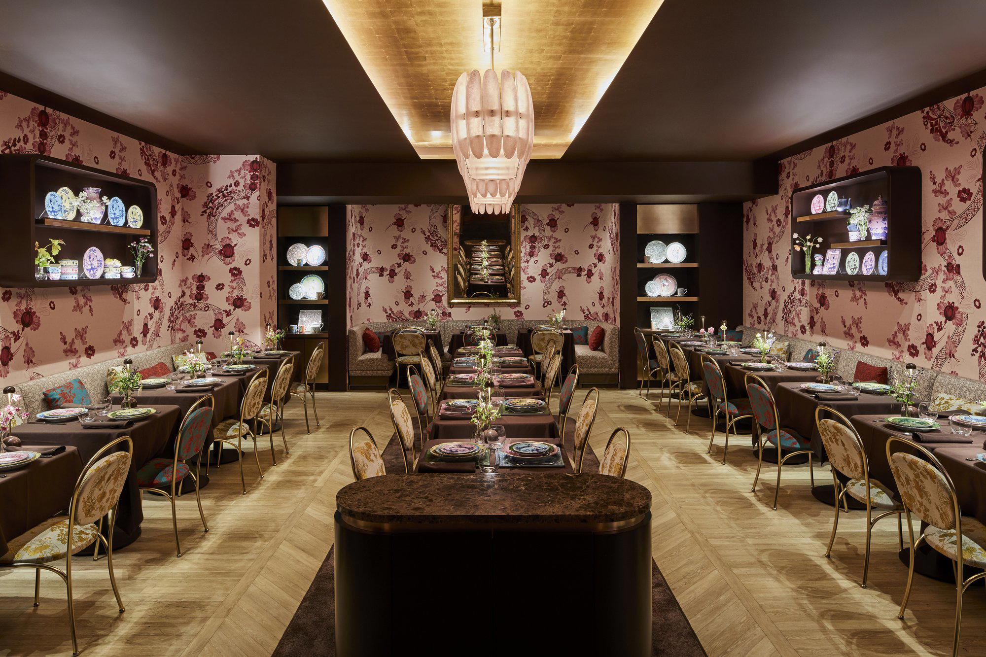 Cafe Ginori at Bergdorf Goodman restaurant in New York City, United States