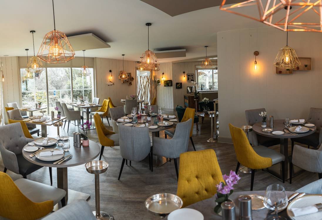 Restaurant De Sa Vie, Restaurant in Valbonne