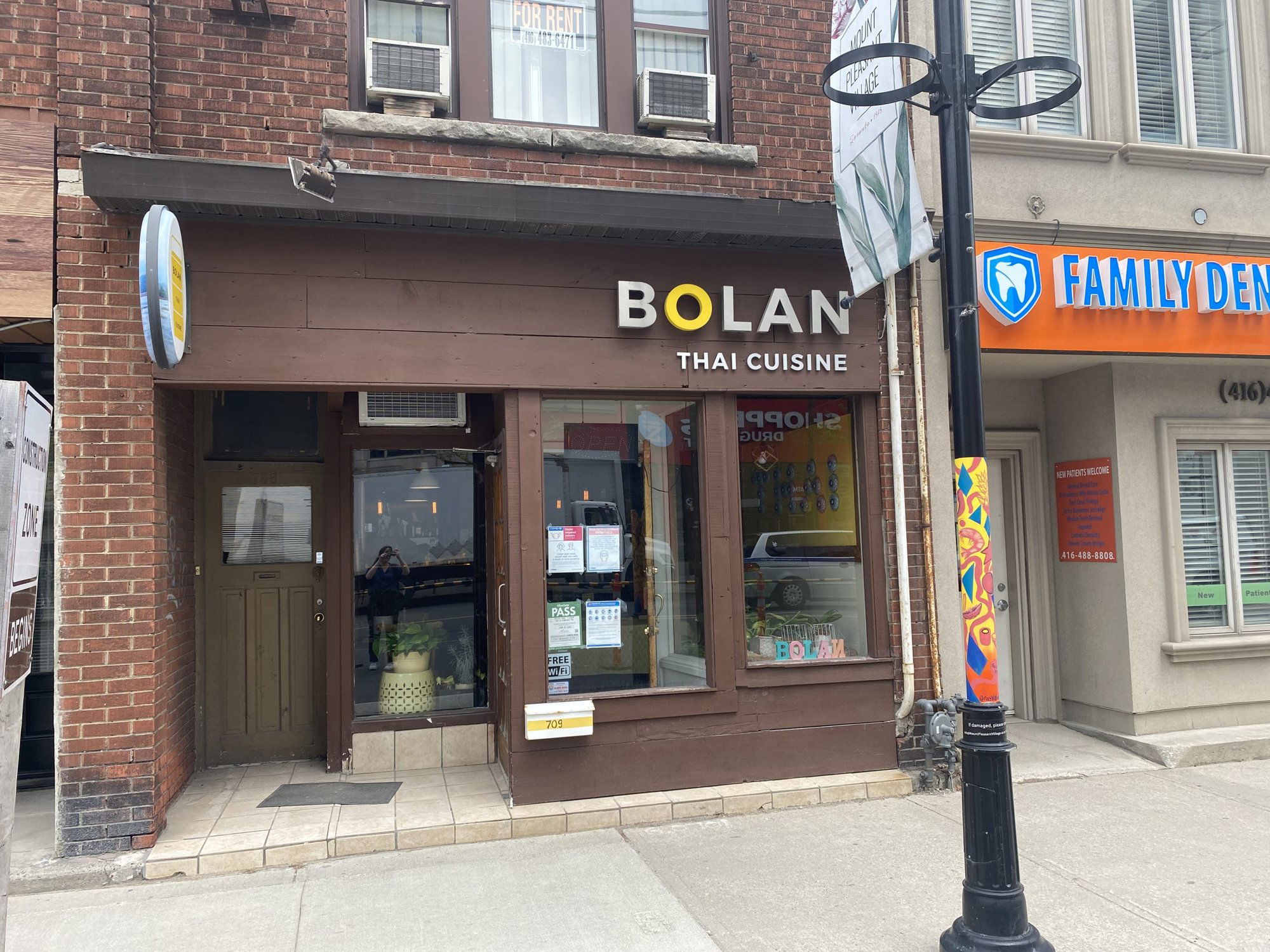 Bolan Thai Cuisine, Restaurant in Toronto