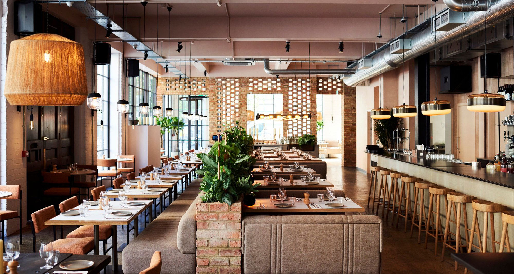 Caravan, Restaurant in London