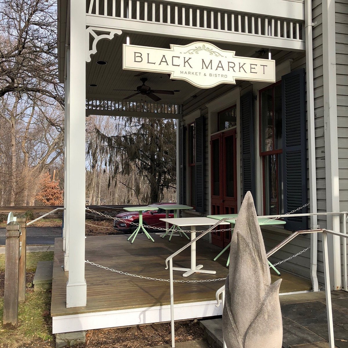 Black Market Bistro restaurant in Garrett Park, United States