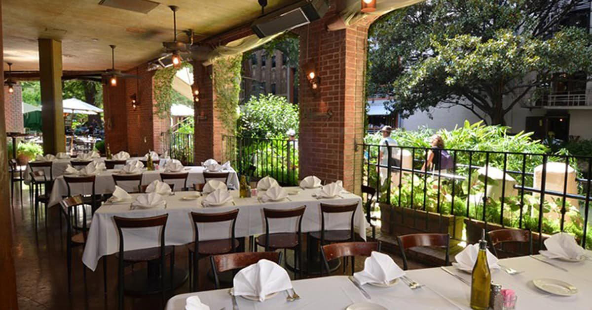 Paesanos Riverwalk restaurant in San Antonio, United States