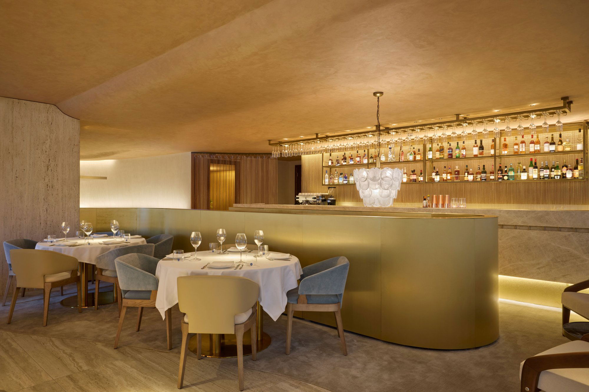 Mazarine, Restaurant in London