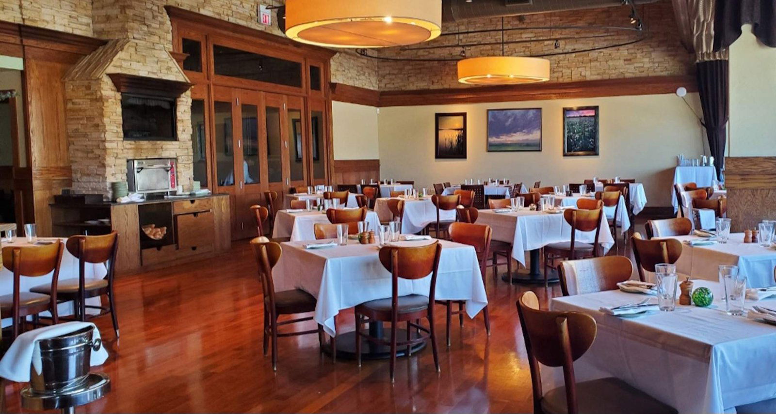 Prairie Grass Cafe, Restaurant in Northbrook