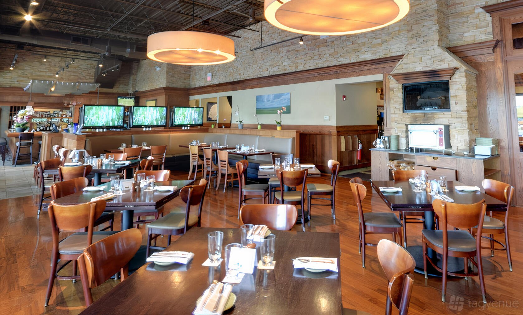 Prairie Grass Cafe restaurant in Northbrook, United States