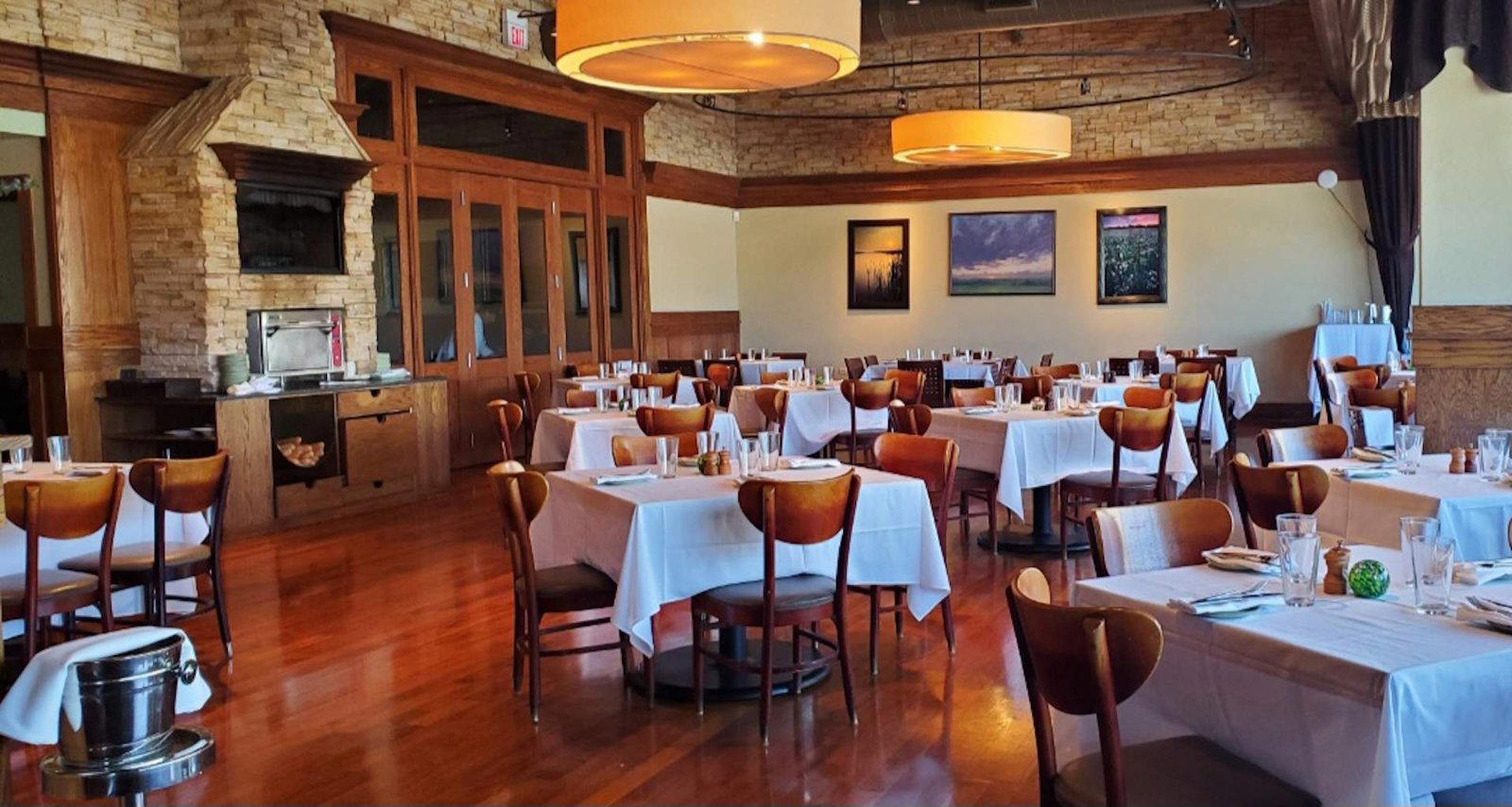 Prairie Grass Cafe, Northbrook, United States