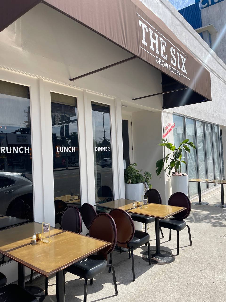 The Six Chow House, Restaurant in Los Angeles