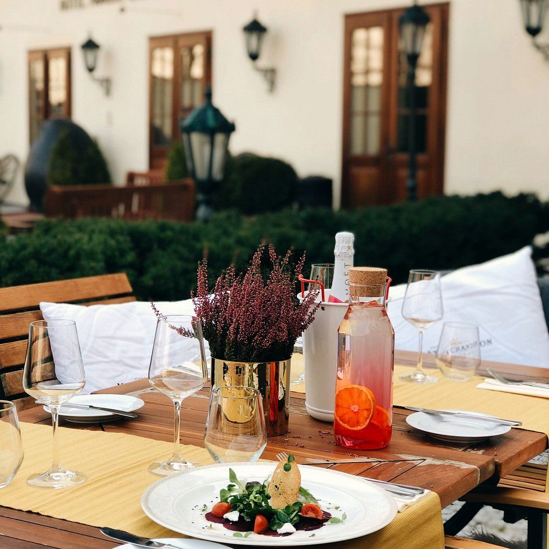Senses Restaurant, Restaurant in Prague
