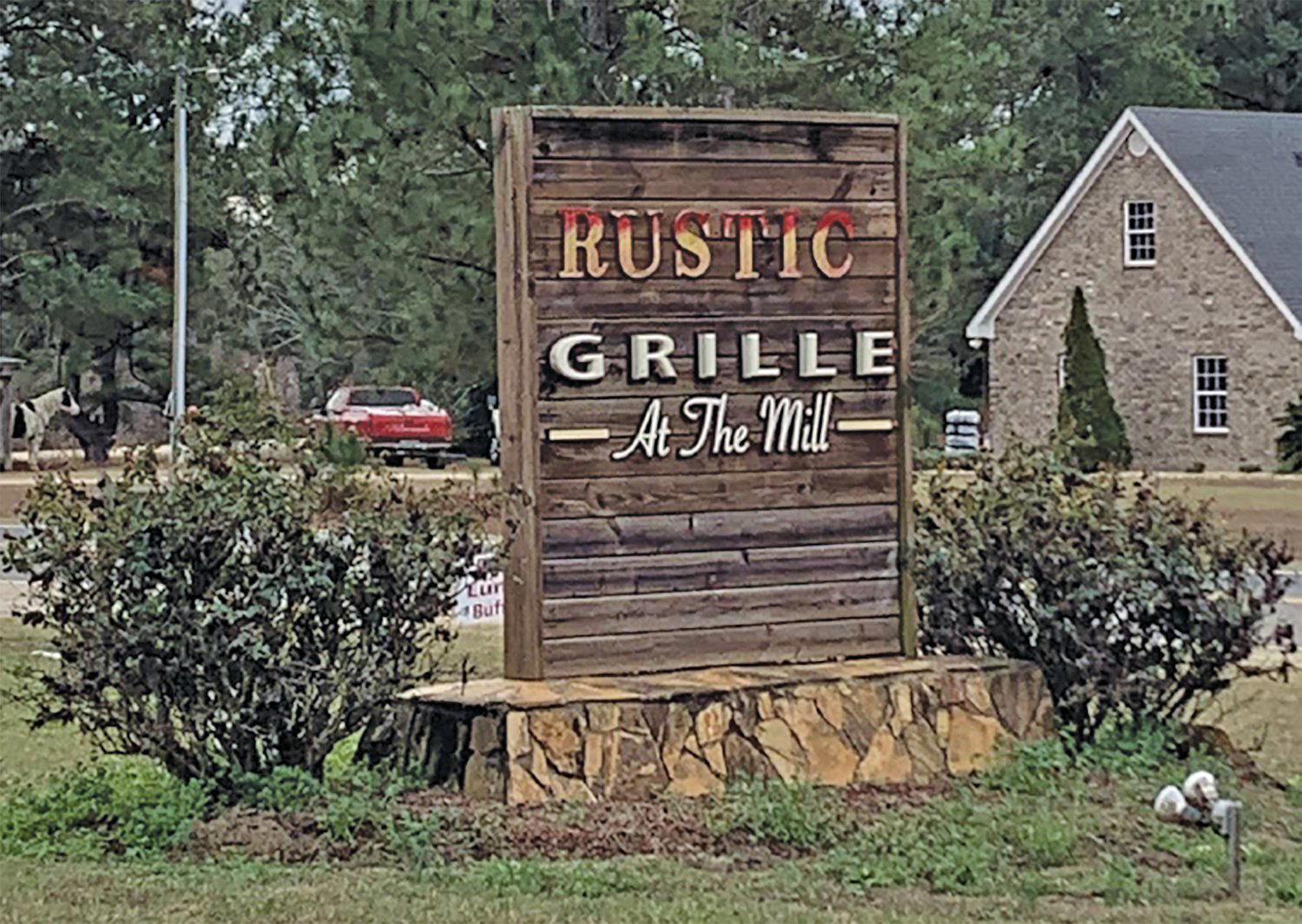 Rustic Grill restaurant in White Lake
