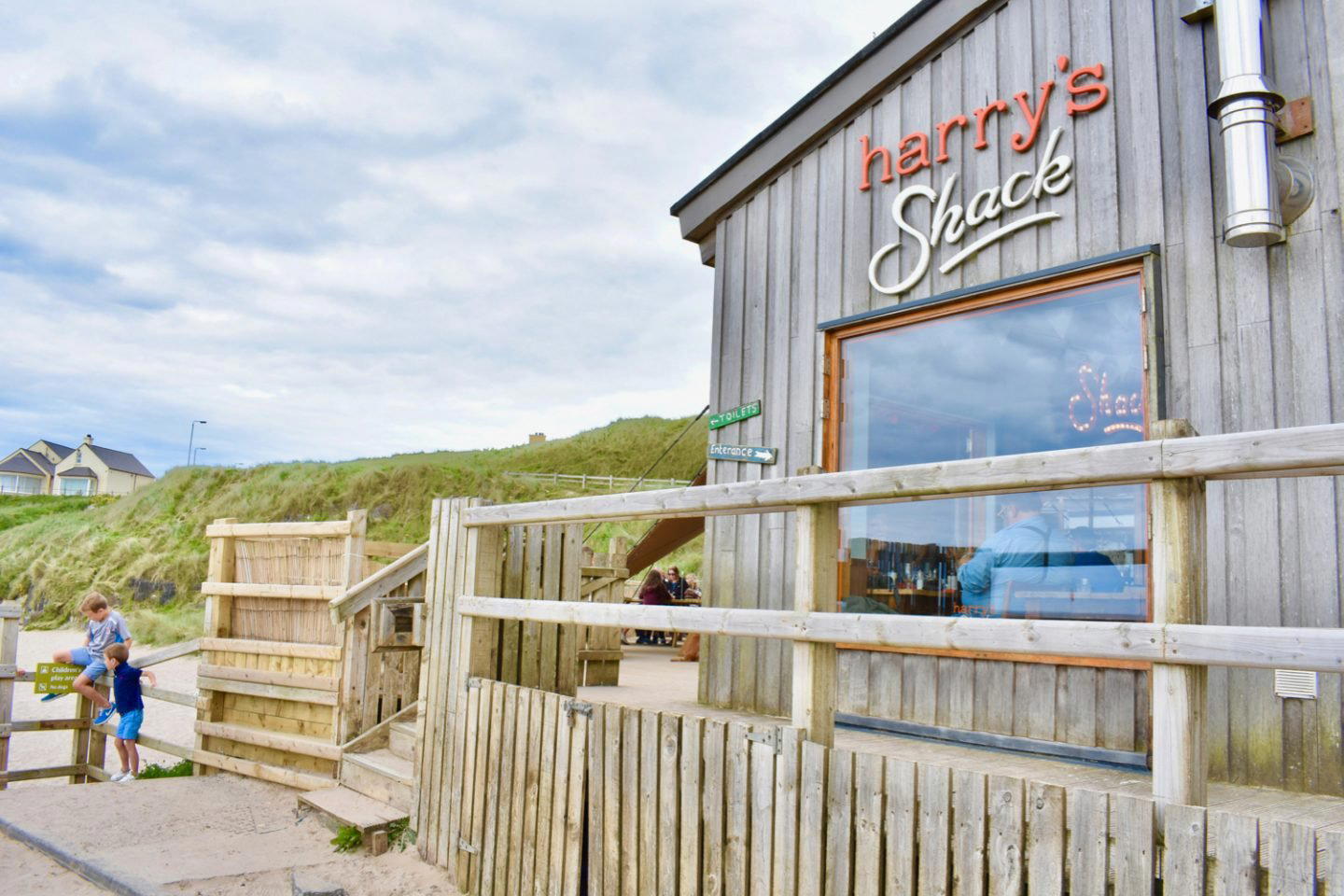 Harry's Shack restaurant in Portstewart