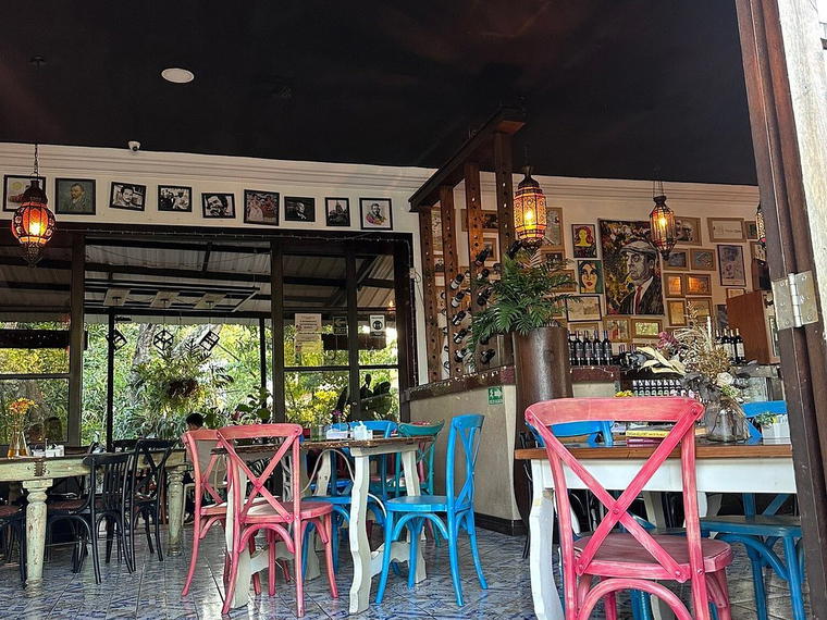 Café Valparaiso Pance, Cali, Colombia