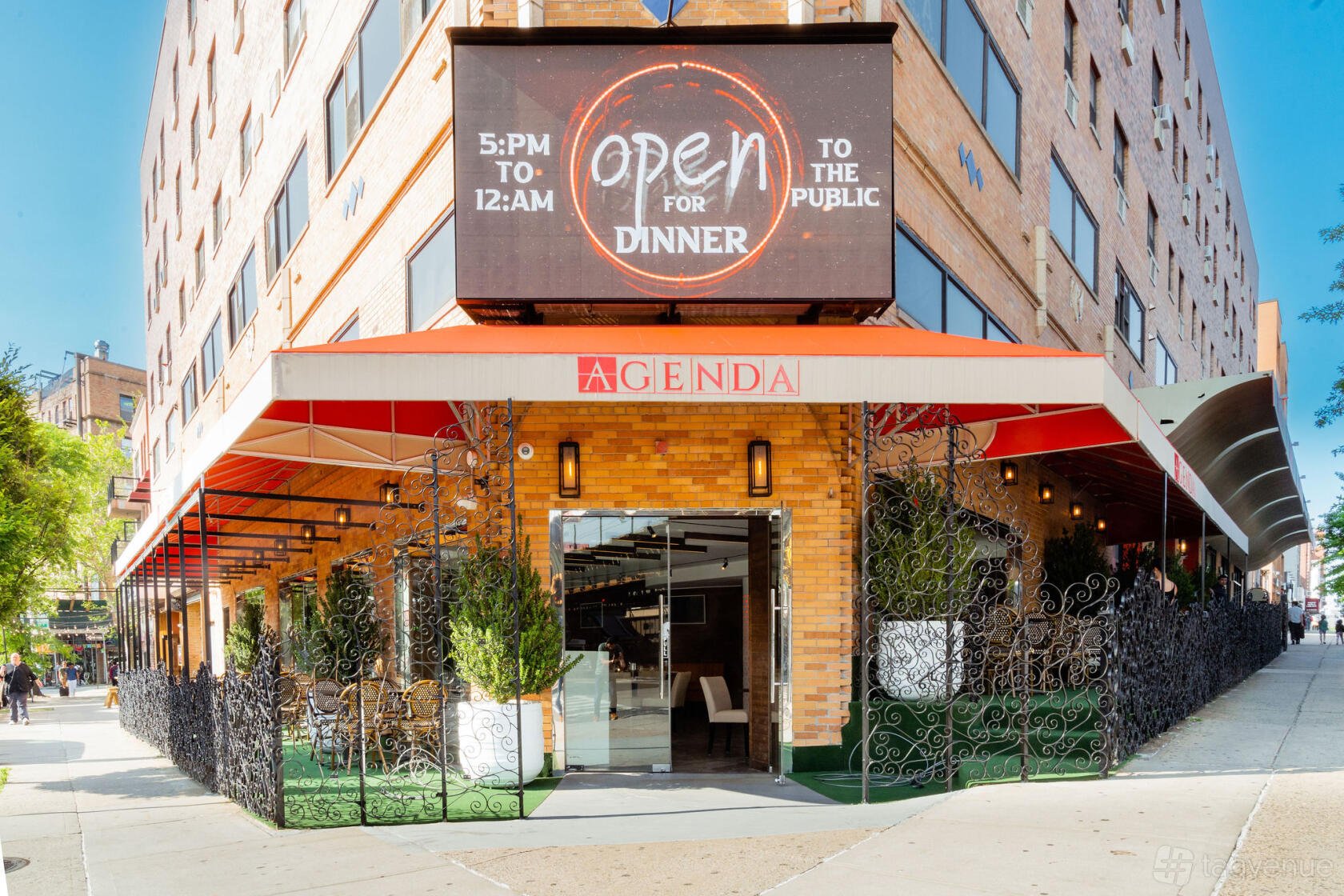 Agenda Restaurant, Restaurant in New York City