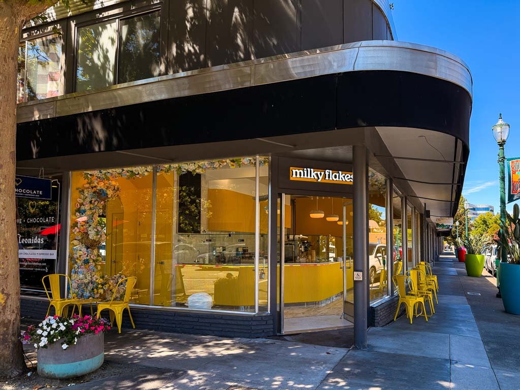 Milky Flakes, Walnut Creek, United States