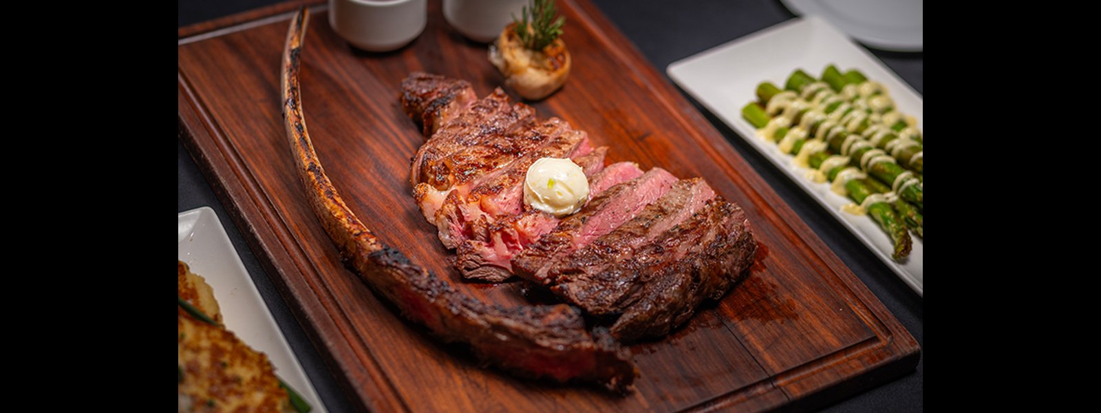 Canyons Steak House, Restaurant in San Jacinto