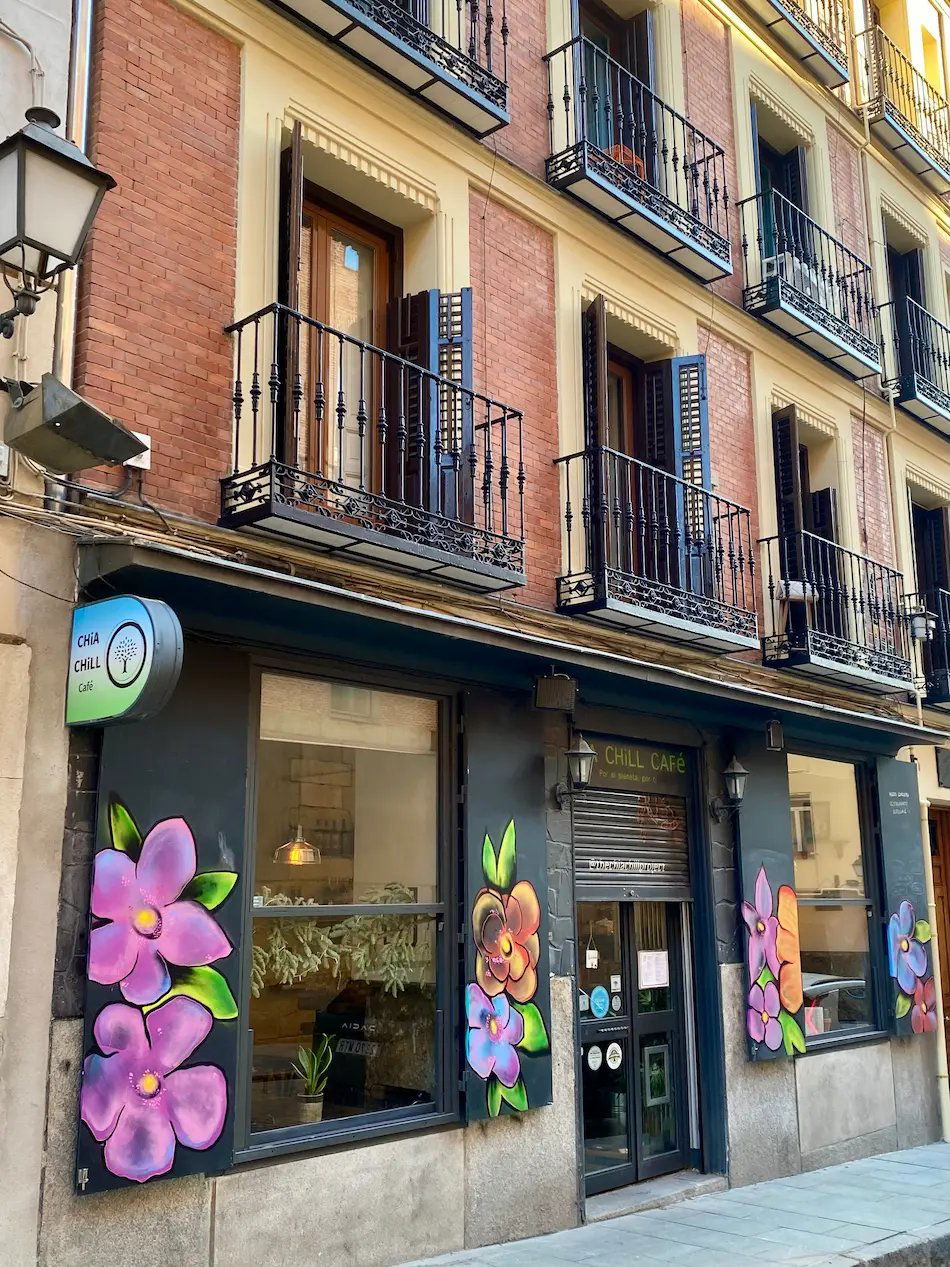 Chia Chill Cafe, Restaurant in Madrid