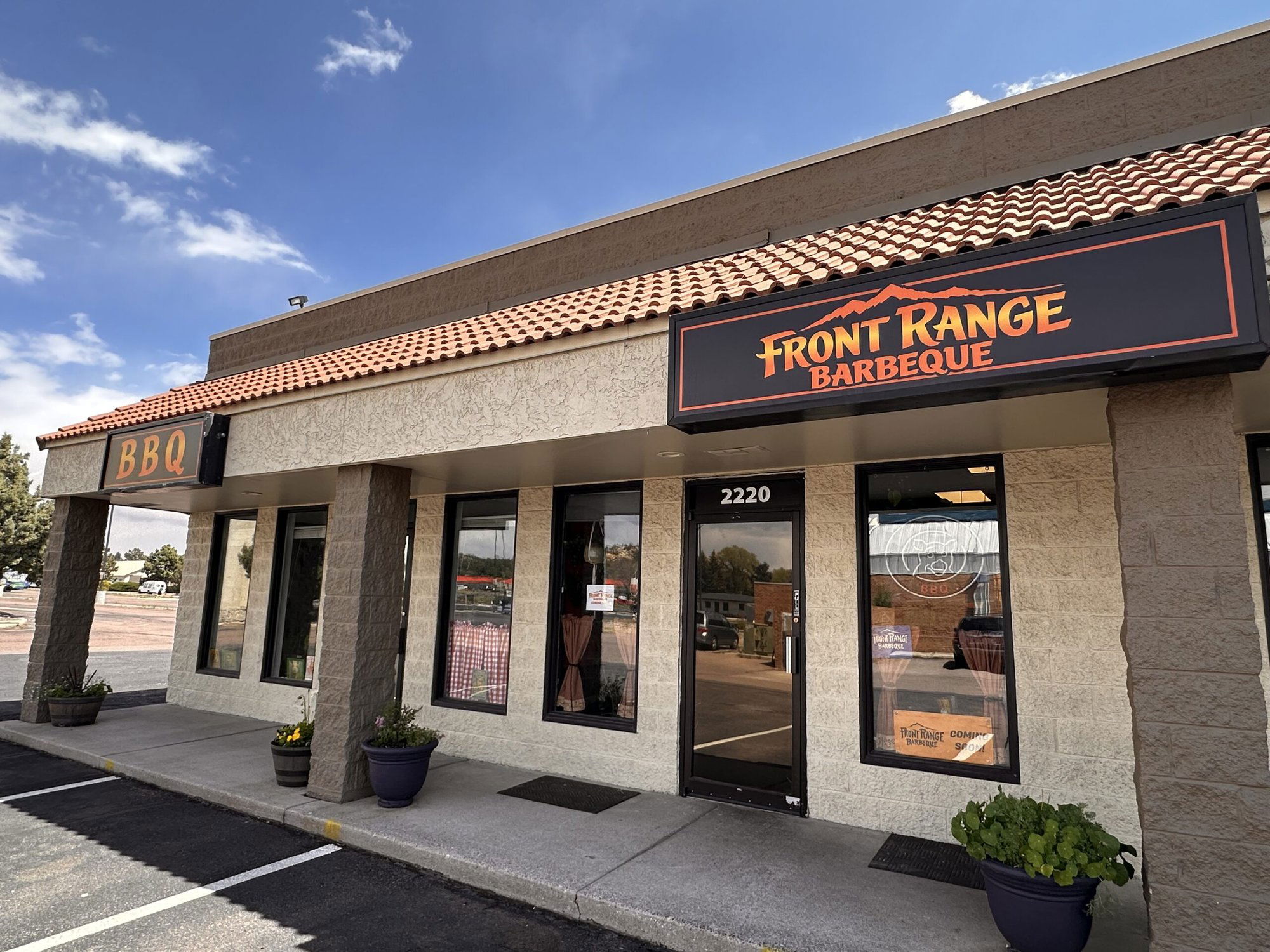 Front Range Barbeque, Restaurant in Colorado Springs