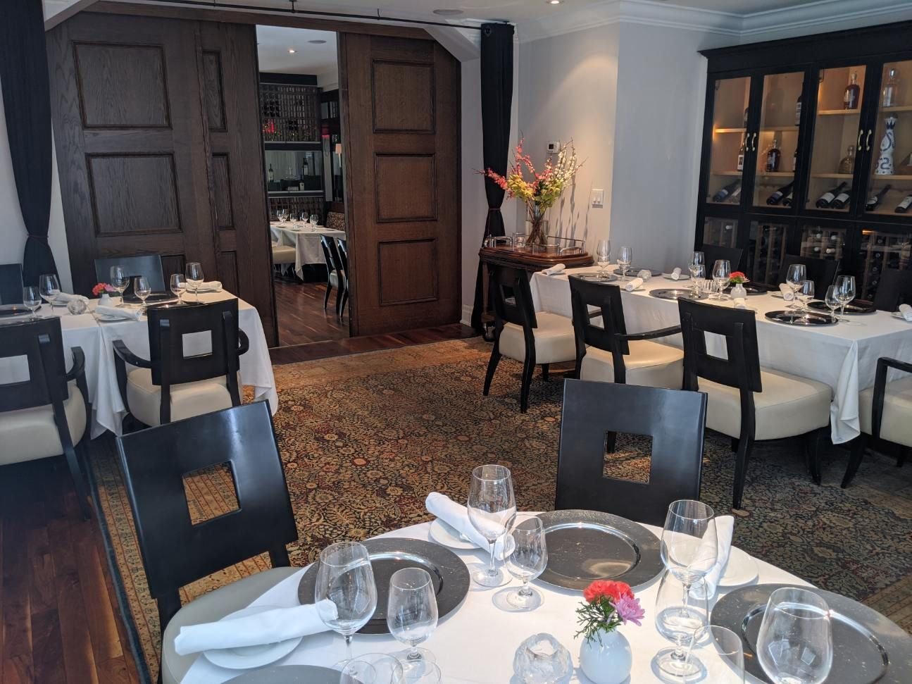 The Carriage House Restaurant restaurant in Burlington, Canada