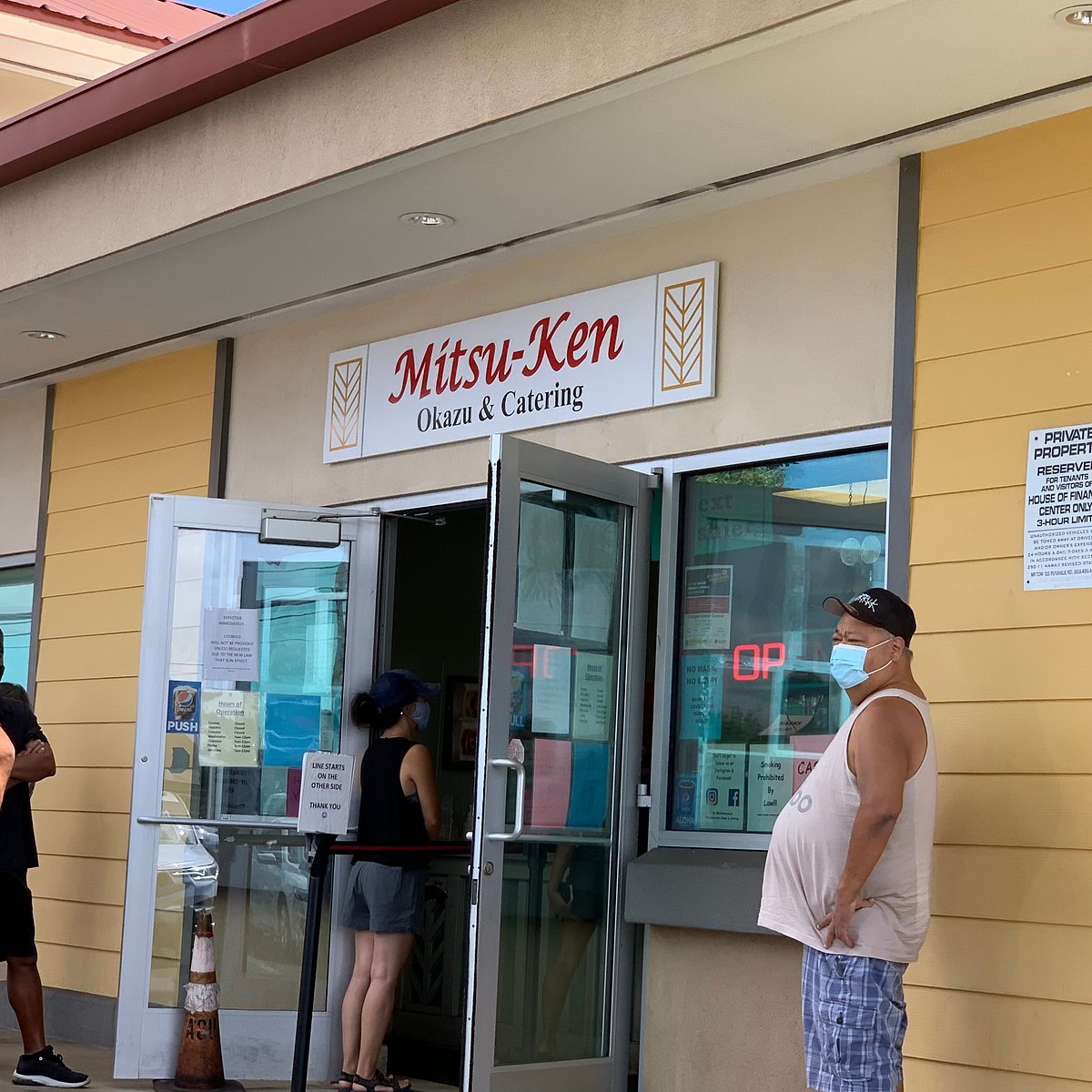 Mitsu-Ken, Restaurant in Honolulu