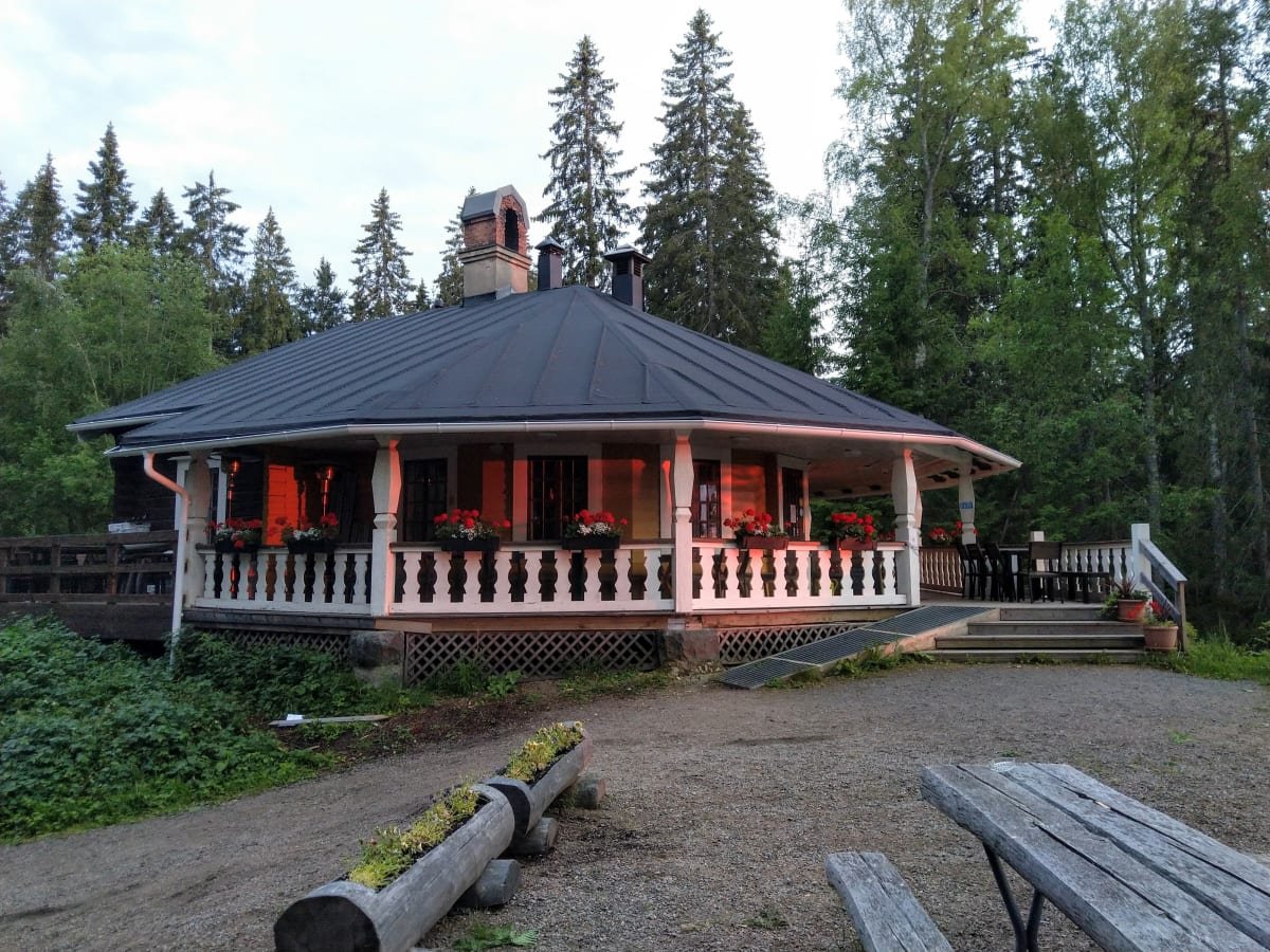 Viinitupa Vuorenmaja restaurant in Mänttä, Finland