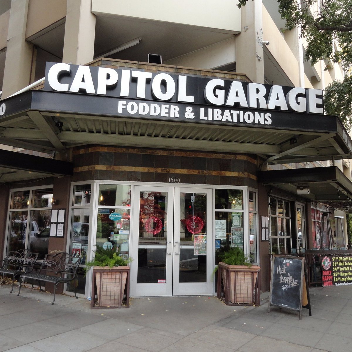 Capitol Garage restaurant in Sacramento, United States