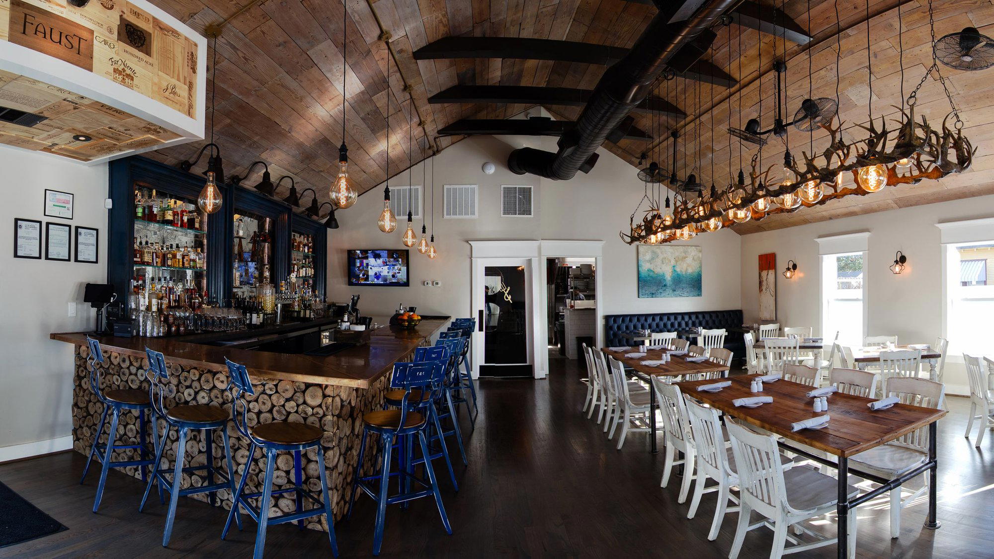 Field & Tides restaurant in Houston, United States