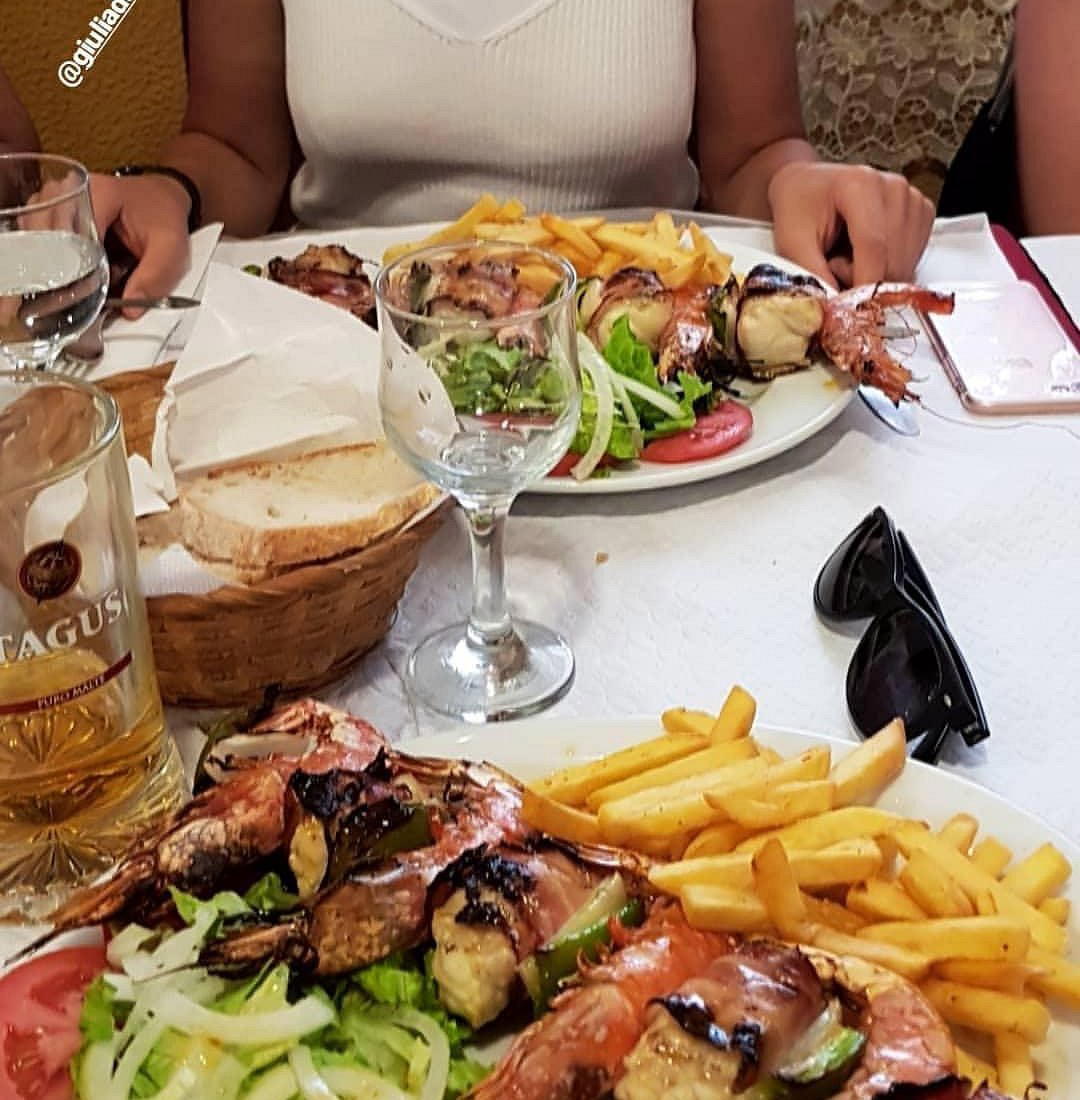 Caravela restaurant in Almancil