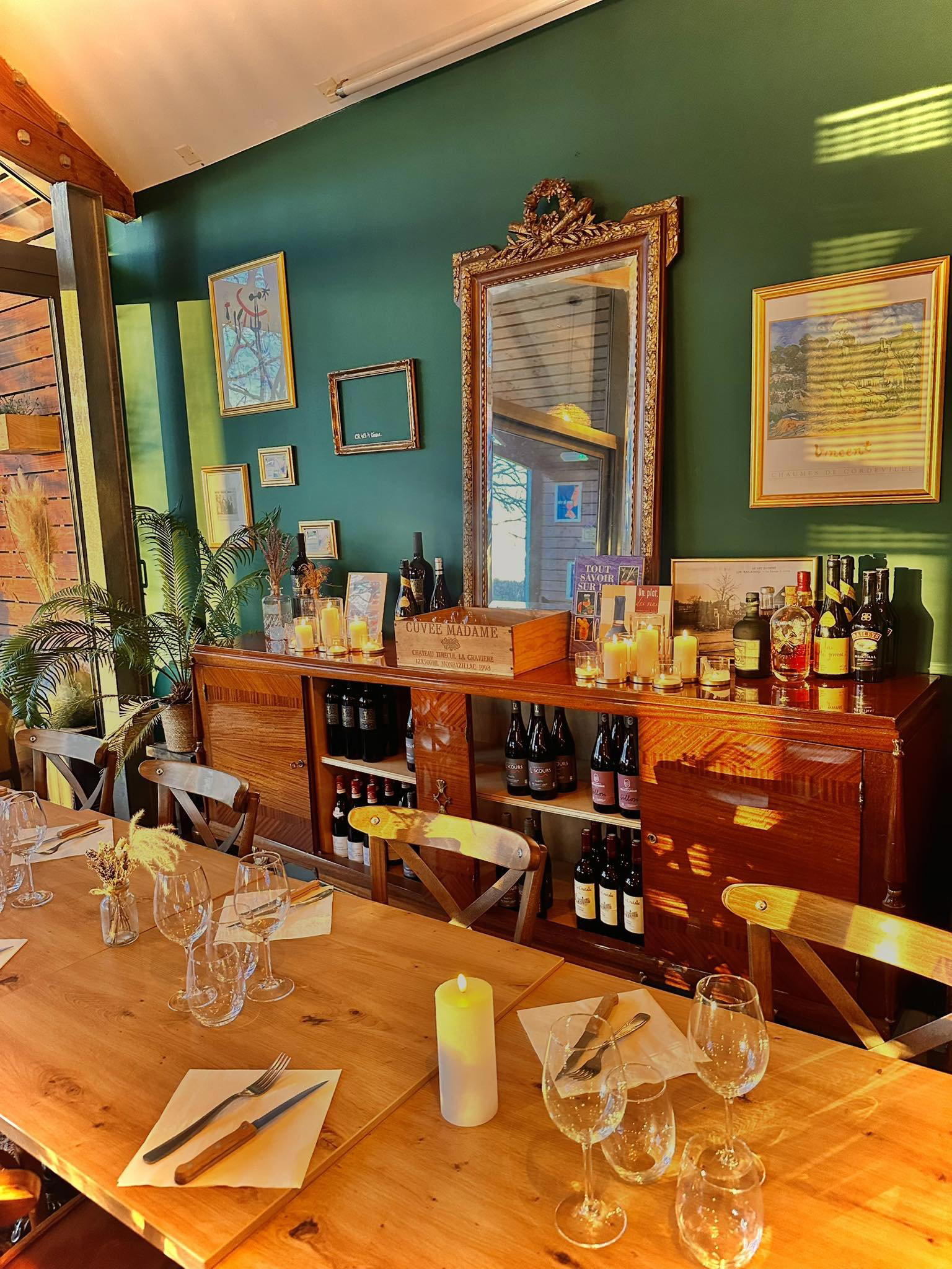 Madam restaurant in Baladou, France