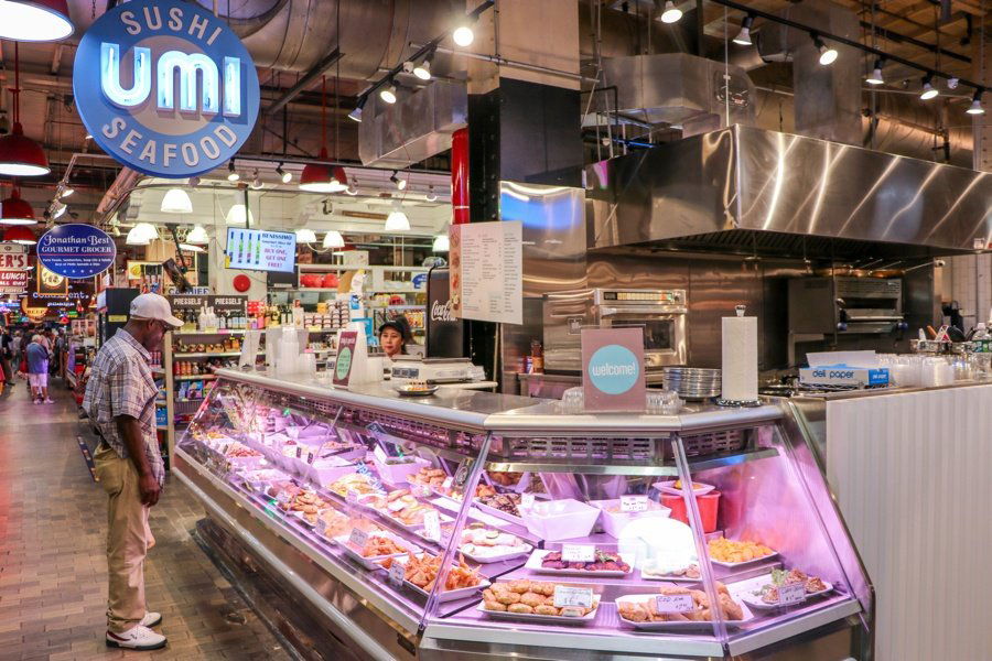 Umi Seafood and Sushi Bar, Restaurant in Philadelphia