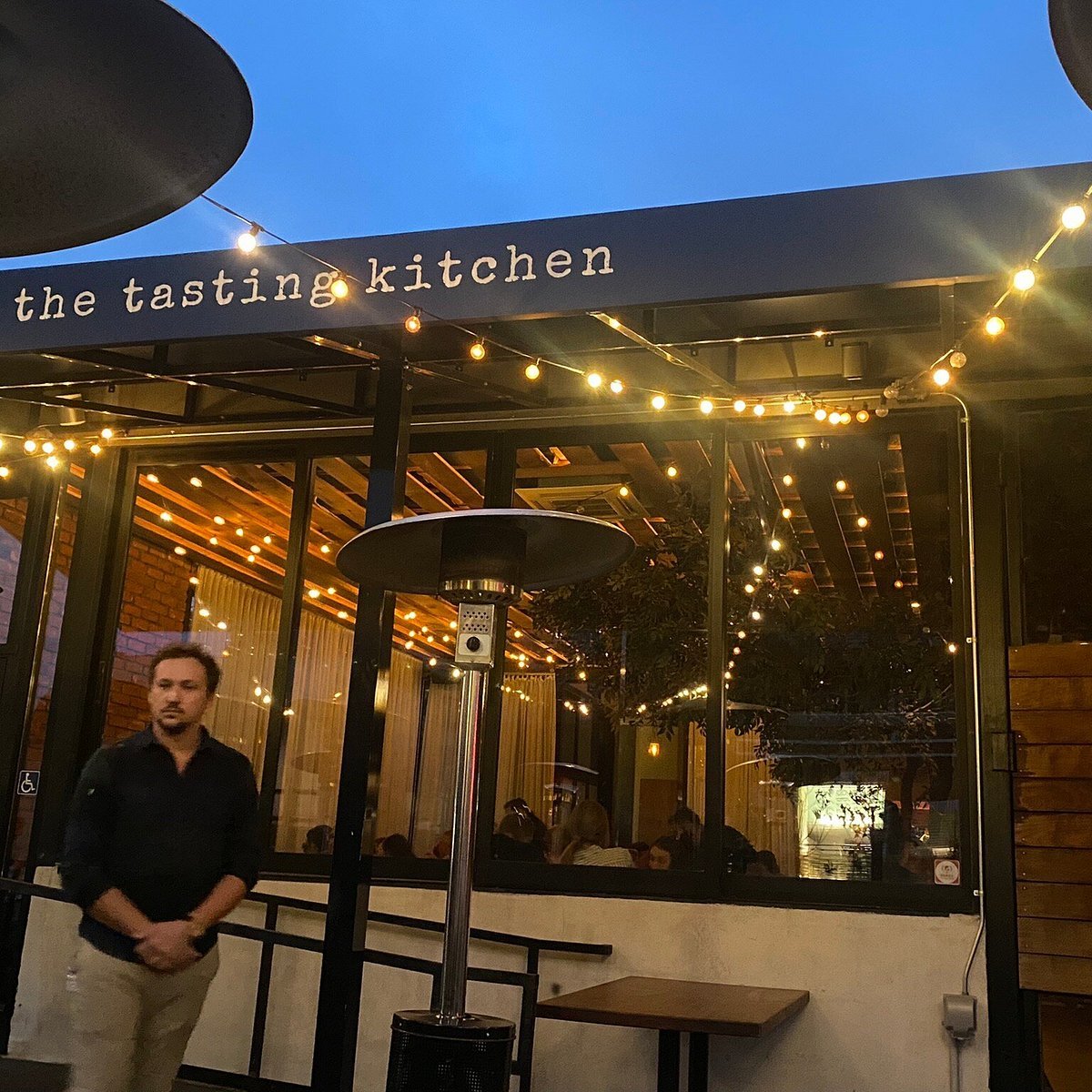 The Tasting Kitchen, Restaurant in Los Angeles