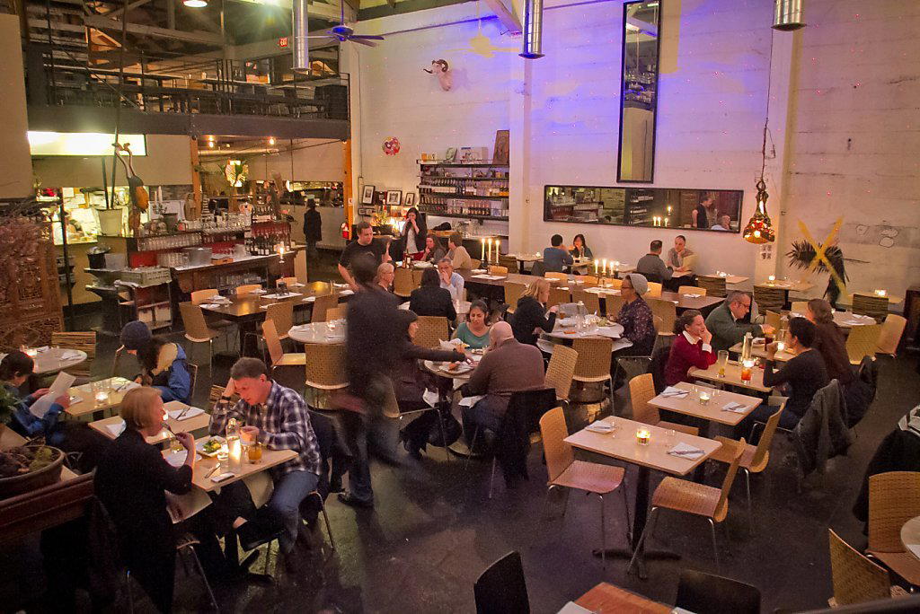 Mua restaurant in Oakland, United States