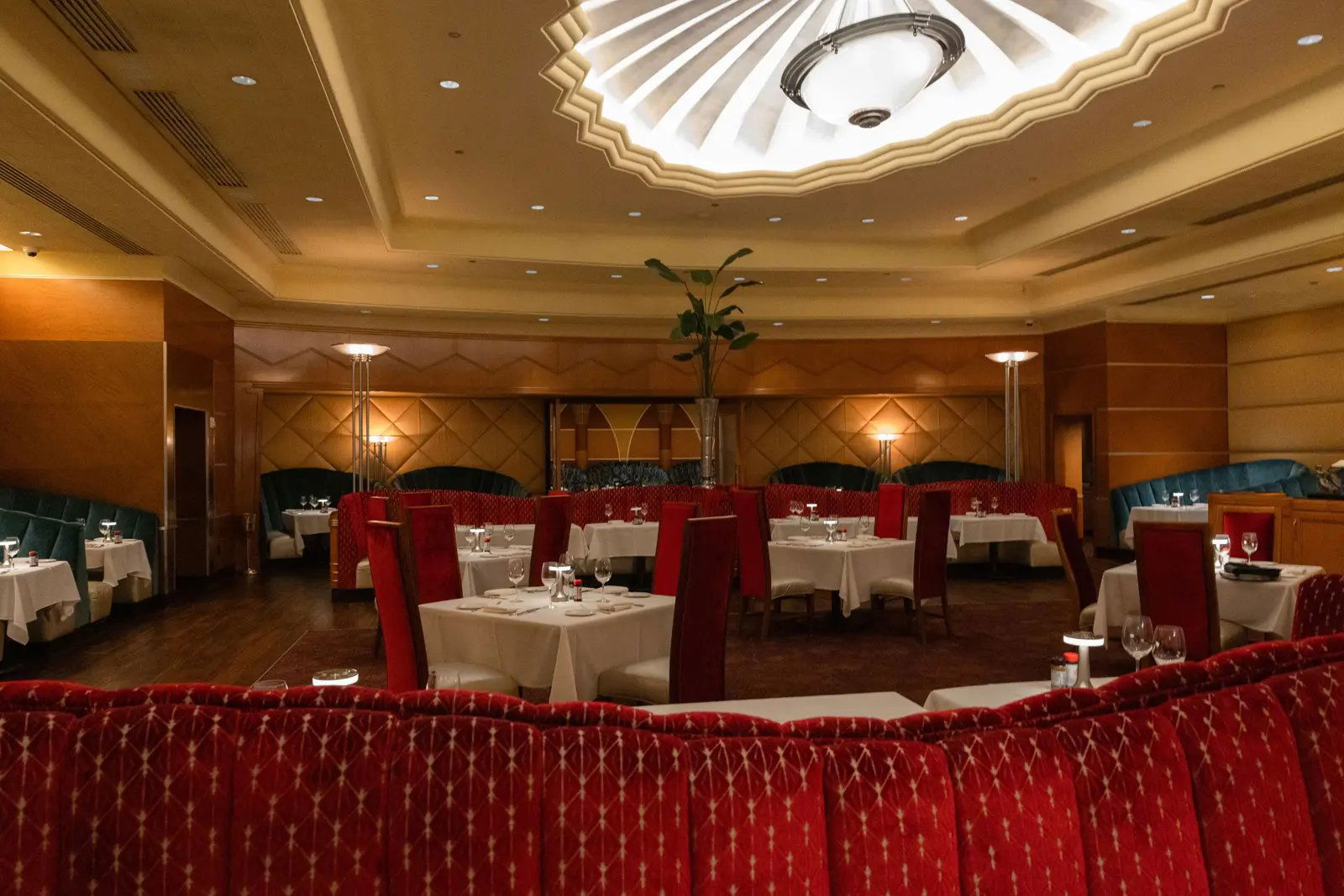 Lawry’s The Prime Rib, Restaurant in Las Vegas