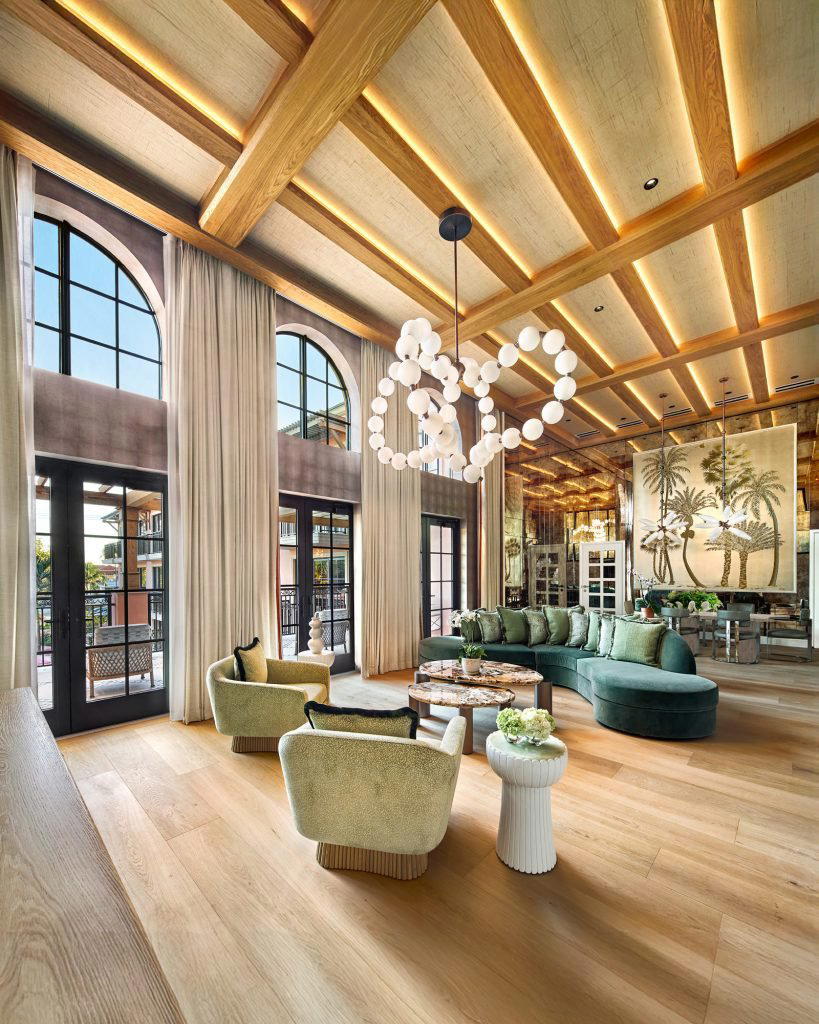 Palm House restaurant in Tura