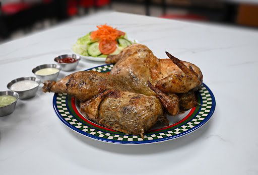 The Golden Chickens, Restaurant in Lincoln