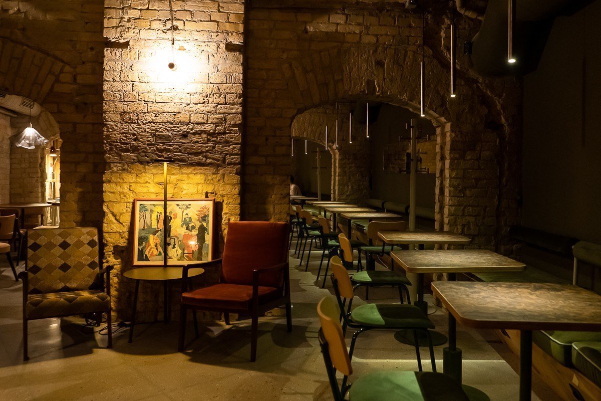 Bessarabs'ka Square, 7 restaurant in Kyiv