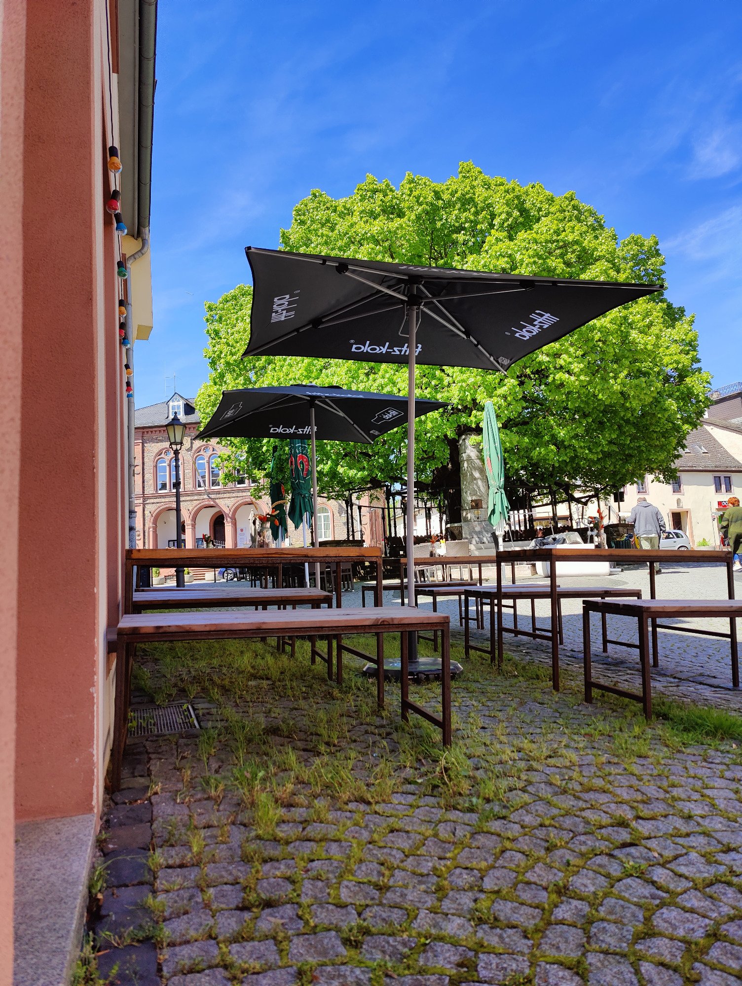 Zwei und Zwanzig