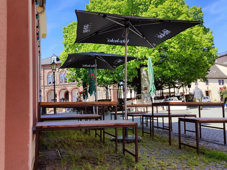 Zwei und Zwanzig, Geisenheim, Germany