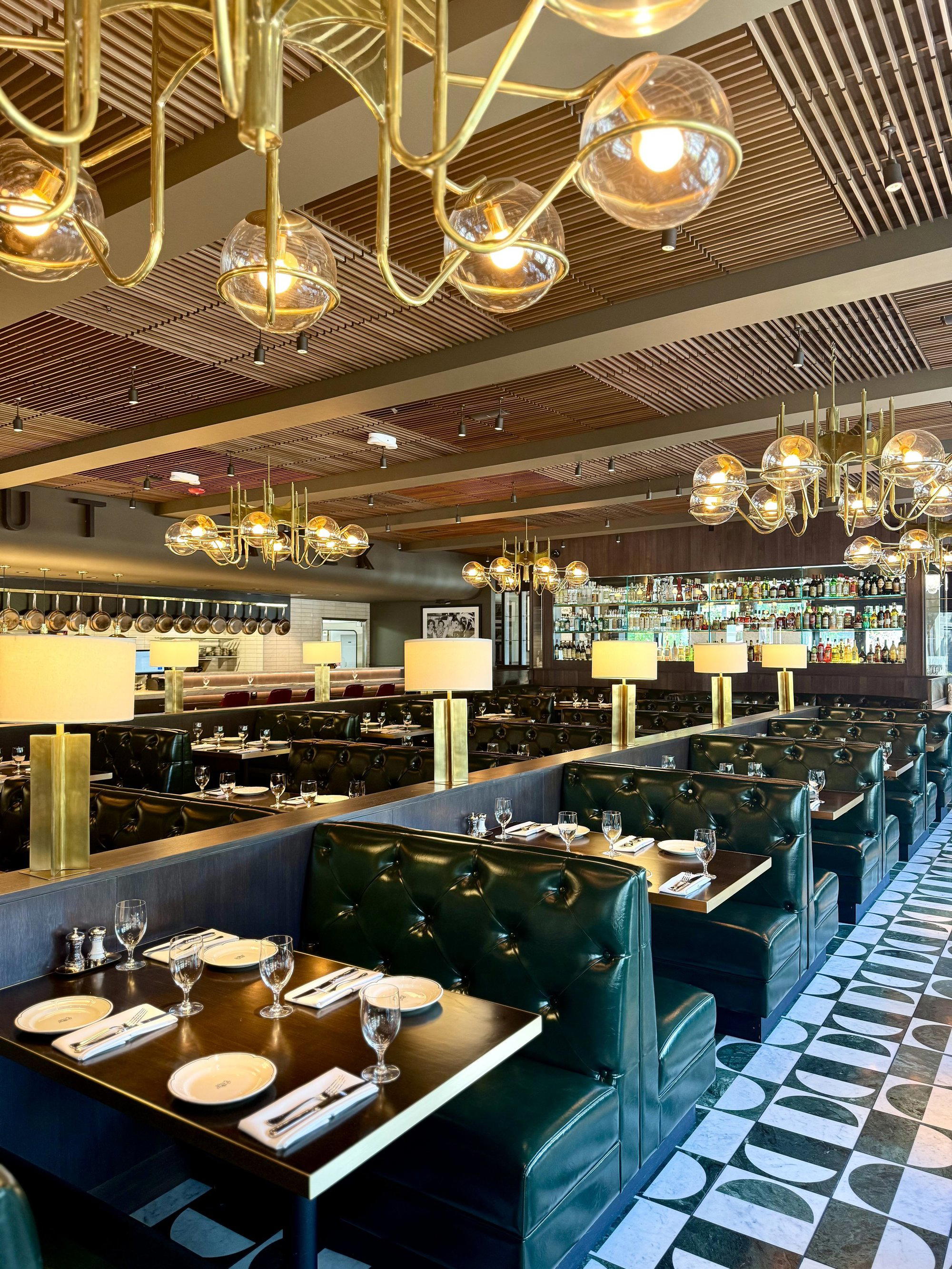 Original Joe's Walnut Creek restaurant in Walnut Creek, United States