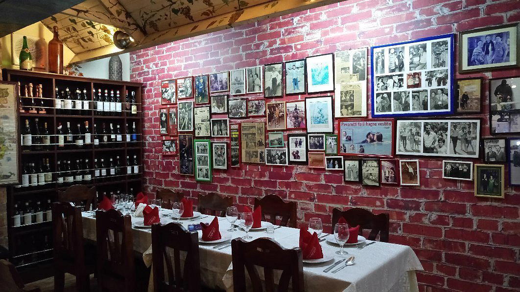 Bellini's restaurant in Murphy, Philippines